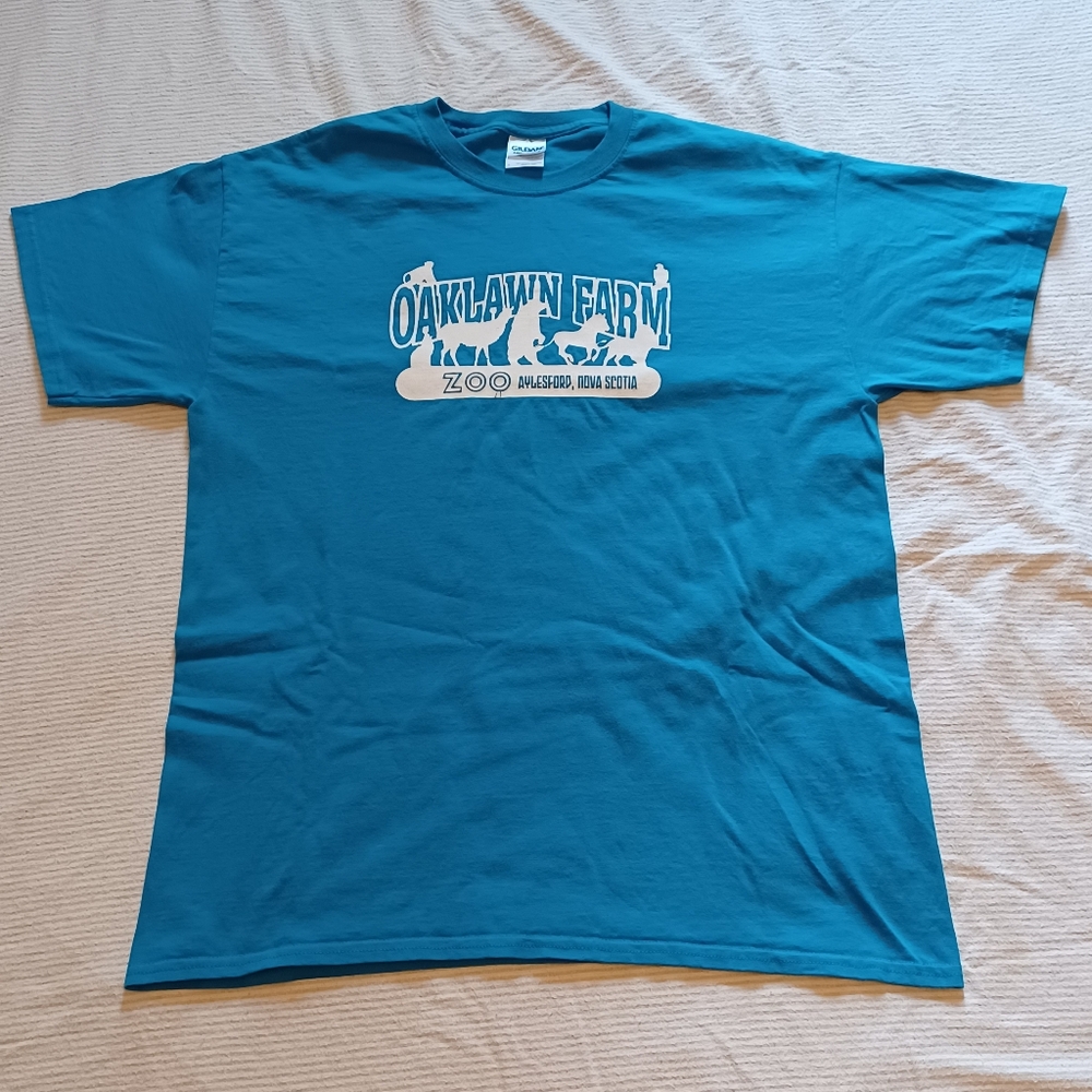 2010s Gildan Oaklawn Farm Zoo Aylesford NS "Zoo Crew" Blue T-Shirt Adult Size L